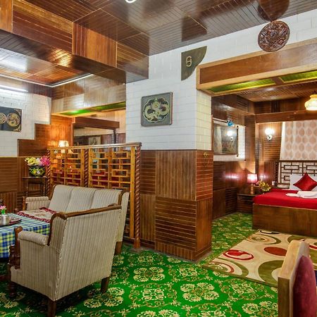 Montis Soyang Premium Heritage Hotel 甘托克 外观 照片