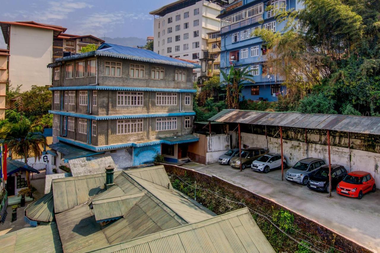 Montis Soyang Premium Heritage Hotel 甘托克 外观 照片