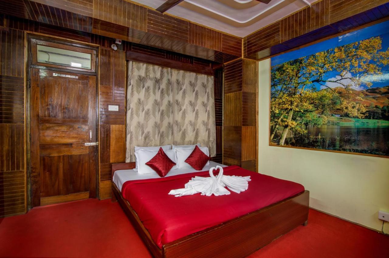 Montis Soyang Premium Heritage Hotel 甘托克 外观 照片