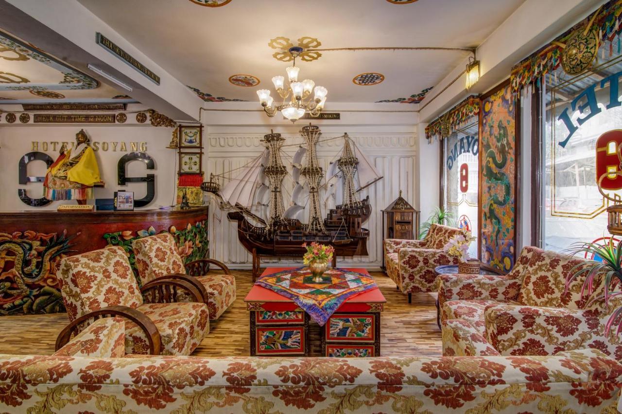 Montis Soyang Premium Heritage Hotel 甘托克 外观 照片